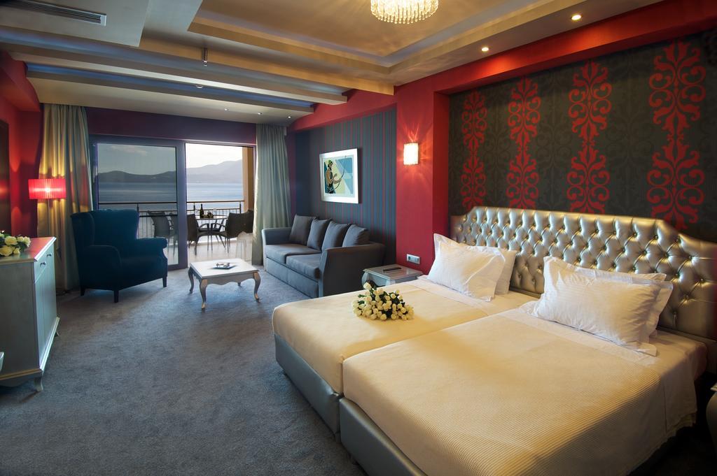 Odyssey Hotel & Spa Agia Efimia ภายนอก รูปภาพ